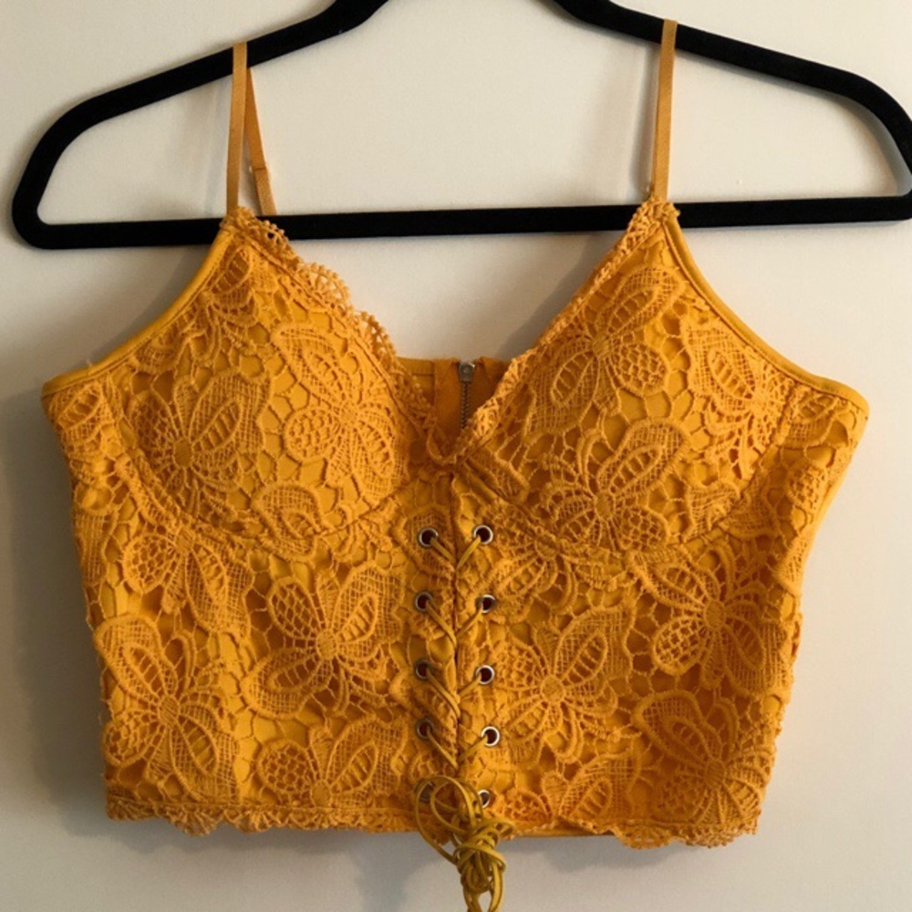 2 Lace up crop tops